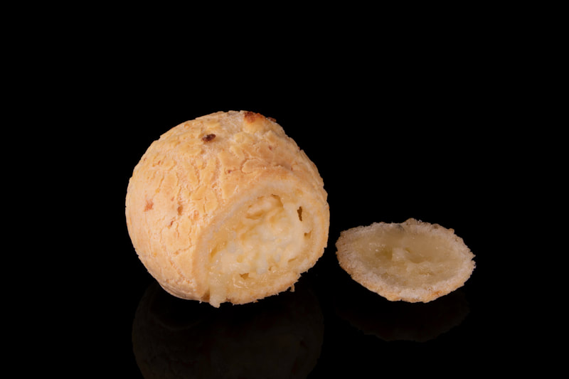 Pão de Queijo TOP recheado de Requeijão Cremoso.